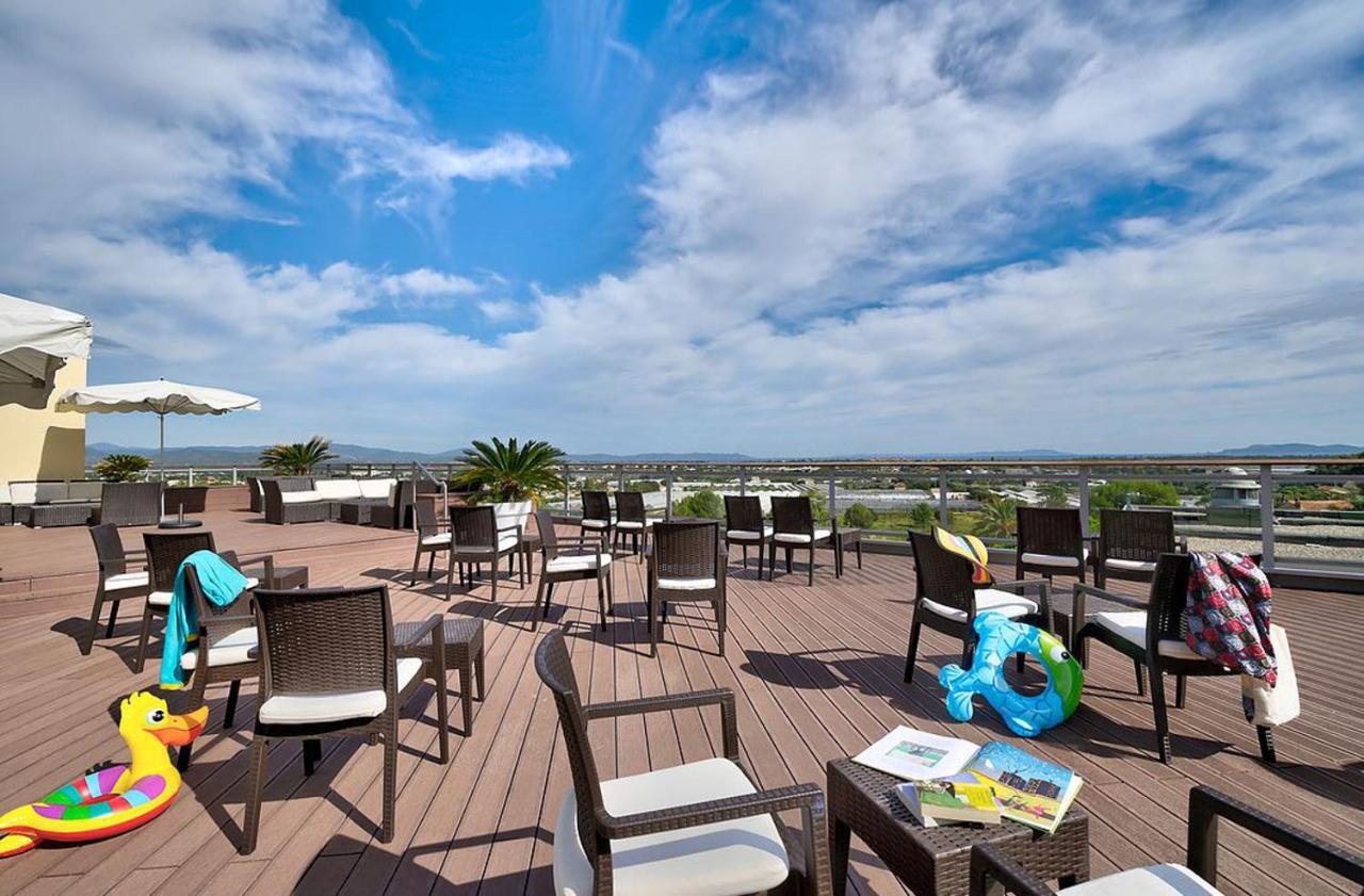 Hotel Club La Font Des Horts อิแยร์ ภายนอก รูปภาพ