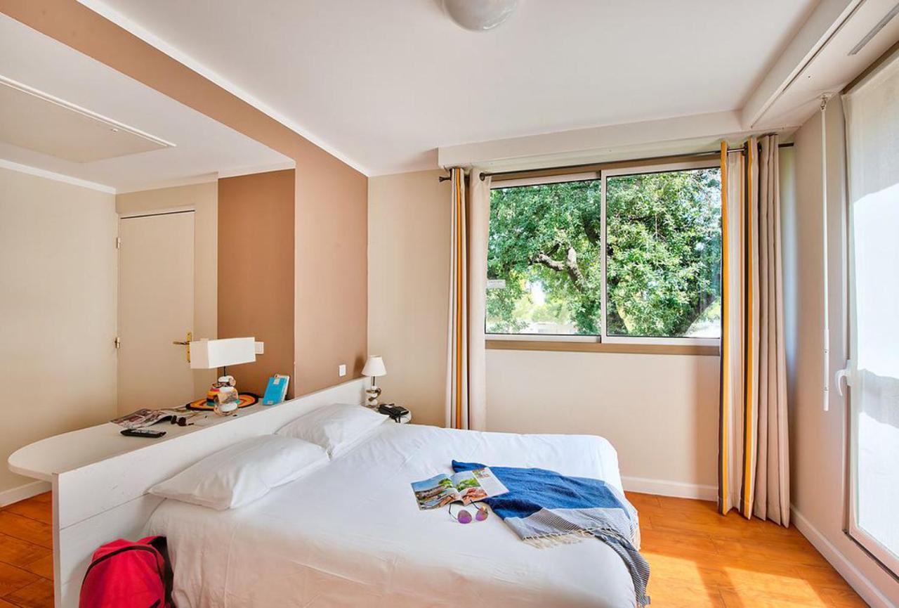 Hotel Club La Font Des Horts อิแยร์ ภายนอก รูปภาพ
